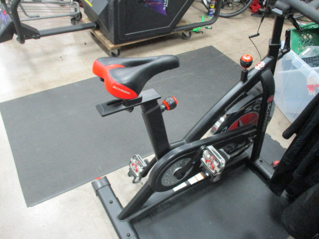 Load image into Gallery viewer, Used Schwinn IC3 Indoor Cycling Bike
