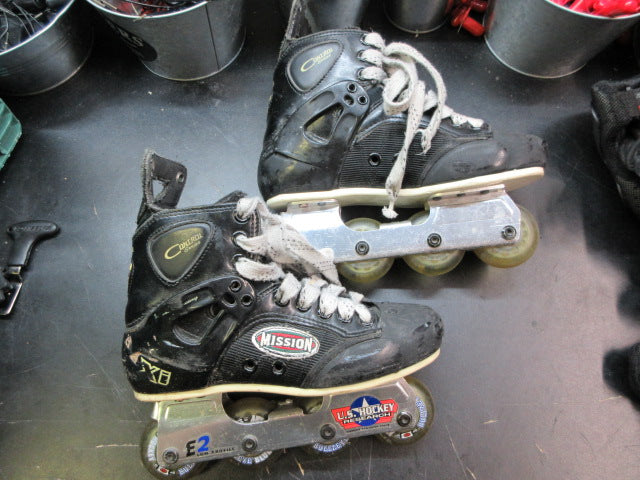 Load image into Gallery viewer, Used Mission Control Series XI In-Line Skates - Size 5
