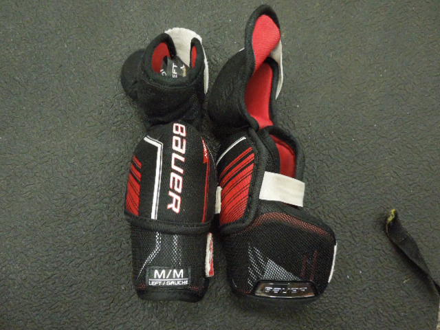 Load image into Gallery viewer, Used Bauer NSX Hockey Elbow Pads Size Medium
