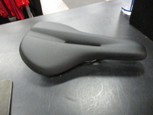 Used Bontrager Commuter Comp 165MM Bicycle Seat