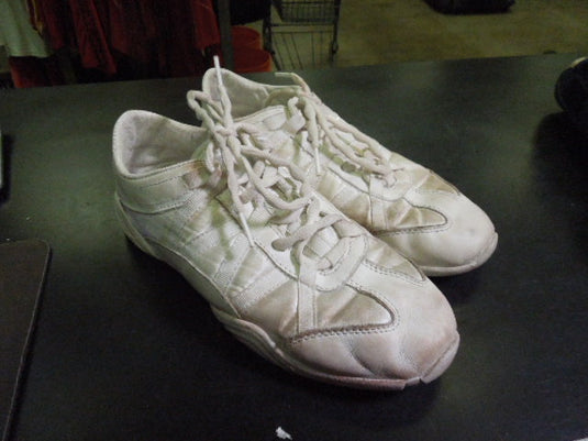 Used Nfinity Evolution Cheerleading Shoes Size 8.5