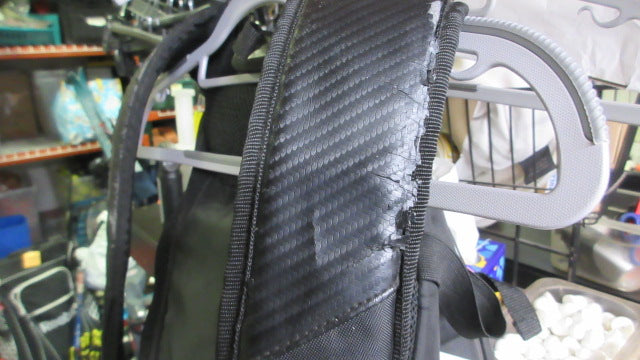 Load image into Gallery viewer, Used Easton Walk-Off IV Baseball Back Pack
