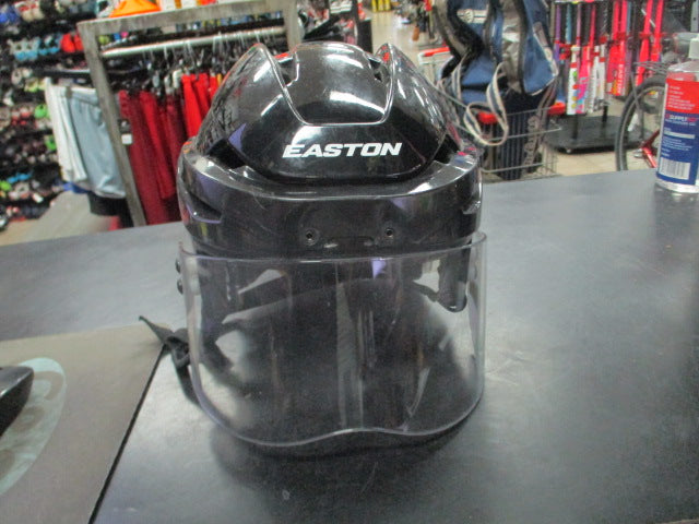 Load image into Gallery viewer, Used Easton E600 Adult Medium Hockey Helmet With Clear cage
