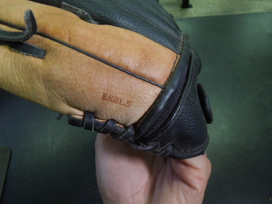 Used Rawlings Playmaker Series PM1309TB RHT 11" Glove