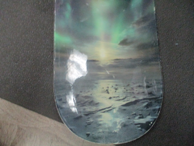 Load image into Gallery viewer, Used M8trix 155cm Snowboard w/ Division Bindings
