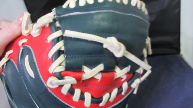 Load image into Gallery viewer, RARE Wilson A2000 1791 Pro Stock 32.5&quot; Catcher&#39;s Mitt ASG 2014
