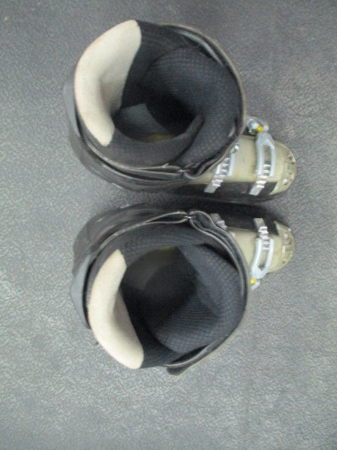 Load image into Gallery viewer, Used Head Edge 8.2 Size 10.5 (28.5) Downhill Ski Boots
