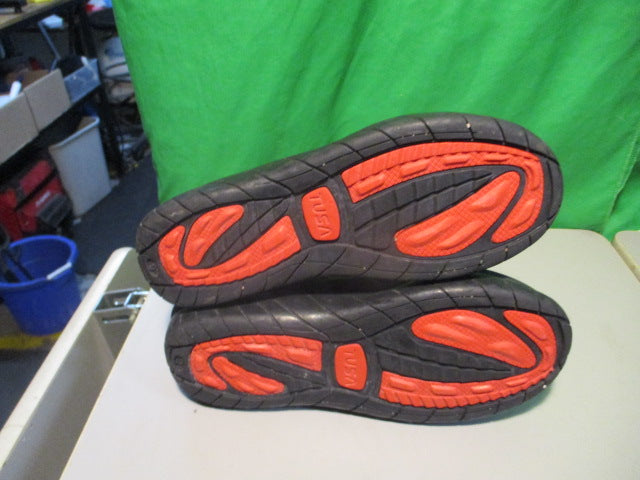 Load image into Gallery viewer, Used Tusa Imprex DBO101 Size 9 Dive Boots
