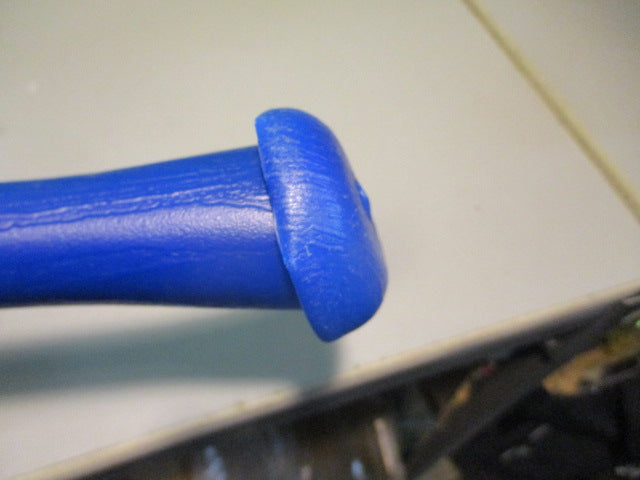 Load image into Gallery viewer, Used 29&quot; Blue Plastic Bat
