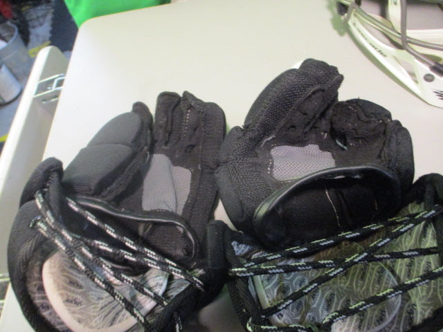 Load image into Gallery viewer, Used Warrior Tempo Size Unknown Lacrosse Gloves
