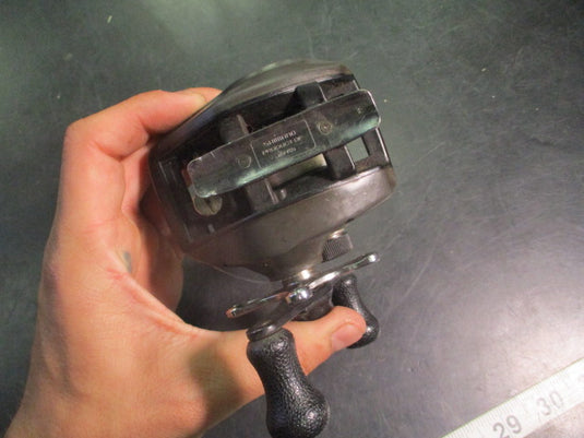 Vintage Shimano Bantam P-1500 Mag Baitcasting Fishing Reel