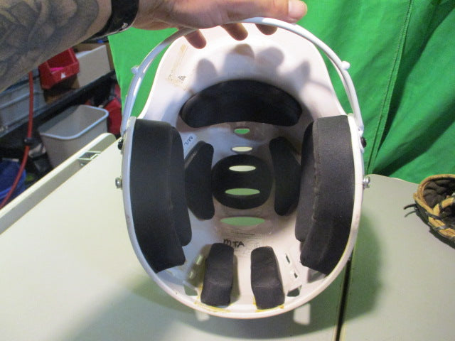 Load image into Gallery viewer, Used Rip-It Size 6 1/2 - 7 3/8 Batting Helmet W/ Face Mask
