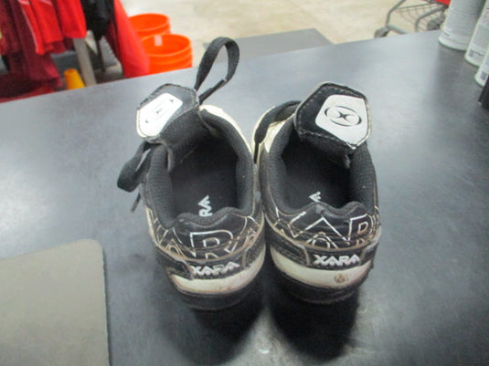 Used XARA Size Yth 10 Soccer Cleats
