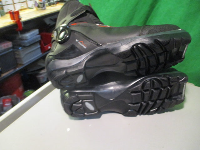 Load image into Gallery viewer, Used Alpina Traverse Size 41 Back Country Boots
