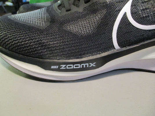 Nike Vomero 17 Size 11 Running Shoes