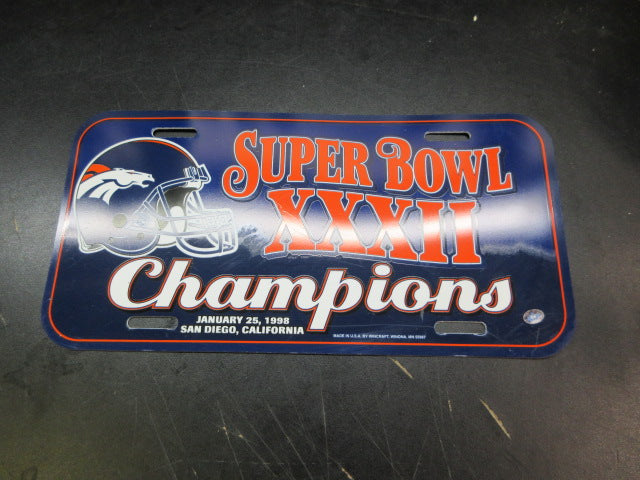 Load image into Gallery viewer, Used Vintage Bronco Super Bowl Plate Cover
