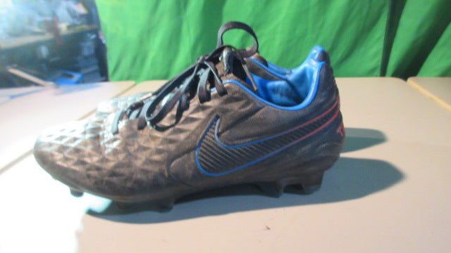 Load image into Gallery viewer, Used Nike Tiempo Legend 8 Pro FG &#39;Black Blue Hero&#39; - Youth 5
