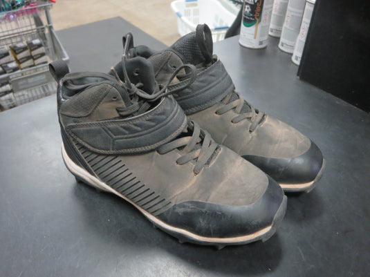 Used Riddel Heater Midstrap Football Cleats Size 3