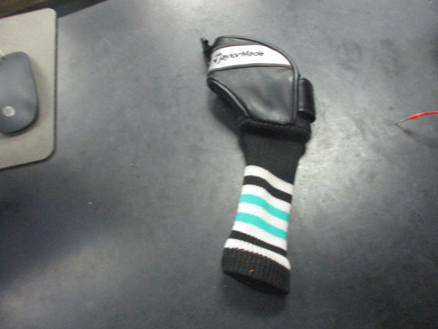 Load image into Gallery viewer, Used TaylorMade GAPR Hybrid Head Cover
