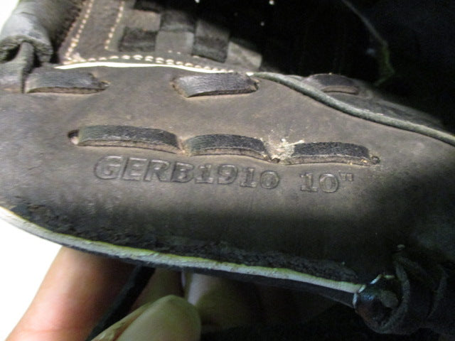 Load image into Gallery viewer, Used Louisville Genesis 10&quot; Baseball Glove
