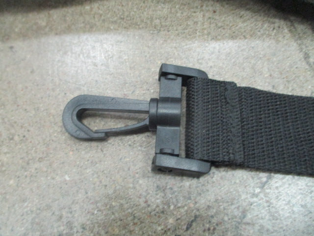 Load image into Gallery viewer, Used Black Duffle Bag Strap
