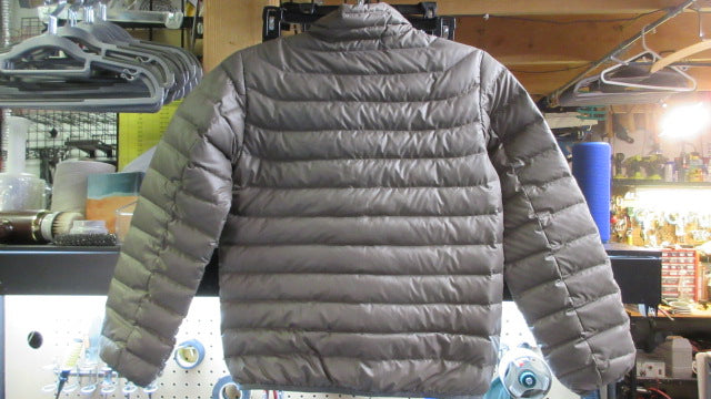 Load image into Gallery viewer, Used Eddie Bauer Winter Coat - Size Youth Medium
