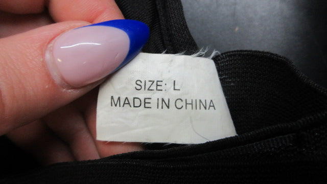 Load image into Gallery viewer, Used Razor Skating Knee Pads - Size Large
