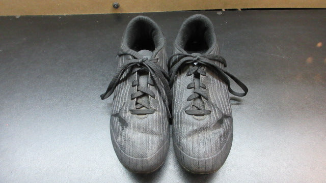 Load image into Gallery viewer, Used Puma Ultra Soccer Cleats - Size Youth 1
