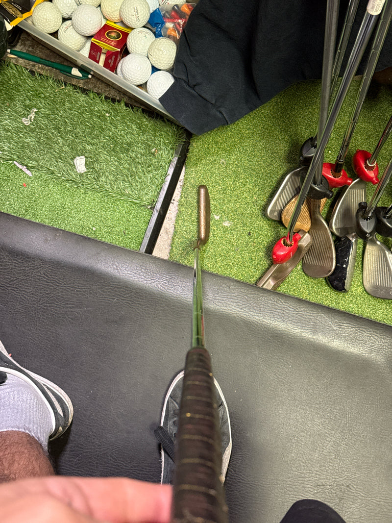Load image into Gallery viewer, Vintage Tim Hill Brass Golf Putter
