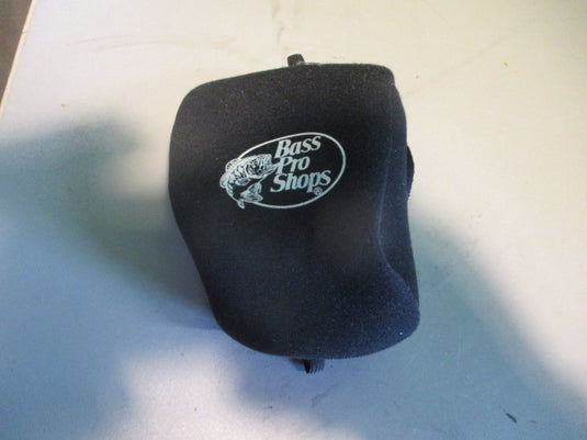 baitcasting reel covers bass pro LIV Fishing Neoprene Casting Cover Black Reel Protective Case repellent Shields against dirt and dust Phenix Low Profile Reel Covers