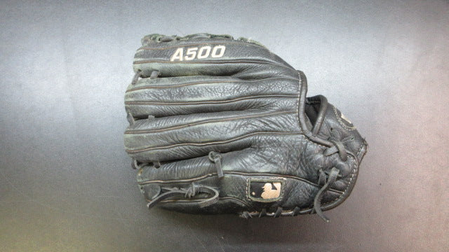 Load image into Gallery viewer, Used Wilson A500 11" Glove - RHT
