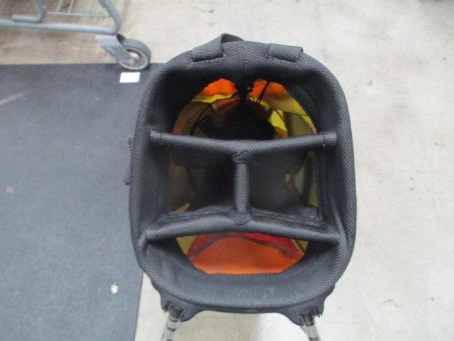 Load image into Gallery viewer, Used Ping Freestsyle Golf Stand Bag W/ Strap
