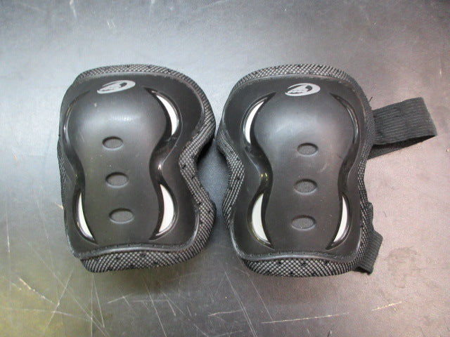 Load image into Gallery viewer, Used Roller Blade Knee Pads - Size Small
