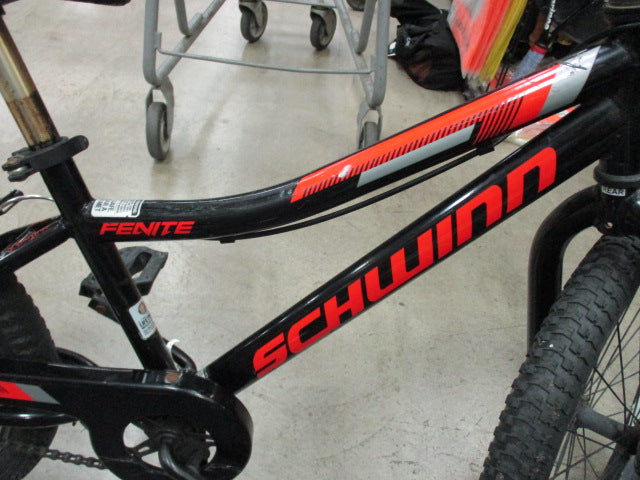 Load image into Gallery viewer, Used Schwinn Fenite Size 20&quot; BMX Kids Bike (Tire Has Wear)
