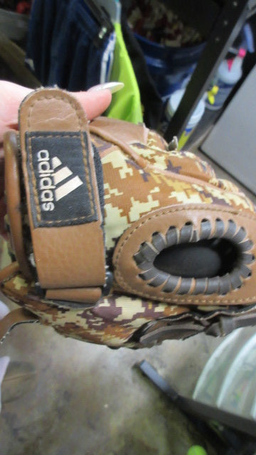 Load image into Gallery viewer, Used Adidas Easy Close 11.5" Glove - RHT
