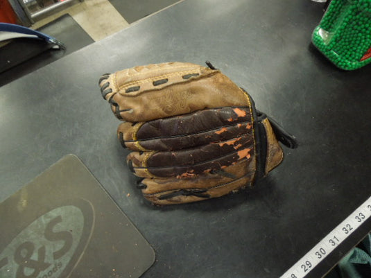 Used Rawlings Playmaker Series 10.5" Glove RHT Heavy Pealing