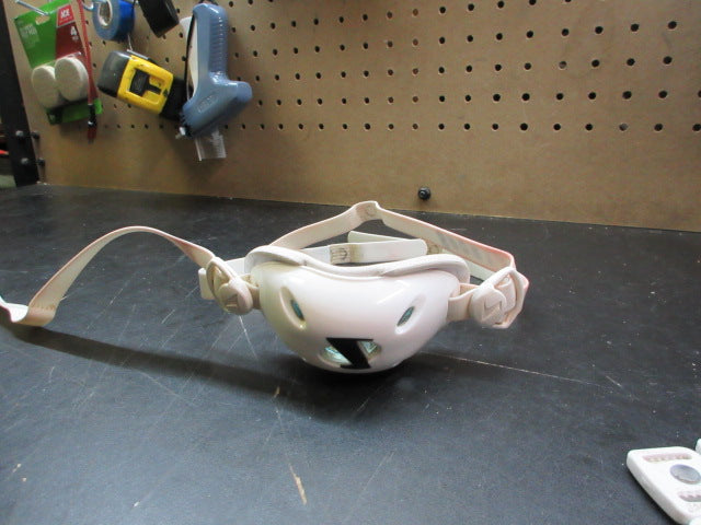 Load image into Gallery viewer, Used Star Sport Chin Strap
