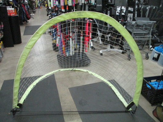 Used Umbro 6' X 4' Pop Up Soccer Goal