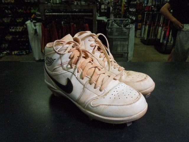 Load image into Gallery viewer, Used Nike Air Jordan 1 Retro Metal Baseball Cleats Size 9.5
