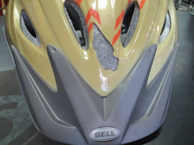 Load image into Gallery viewer, Used Bell Blade Youth 53-57CM Bicycle Helmet

