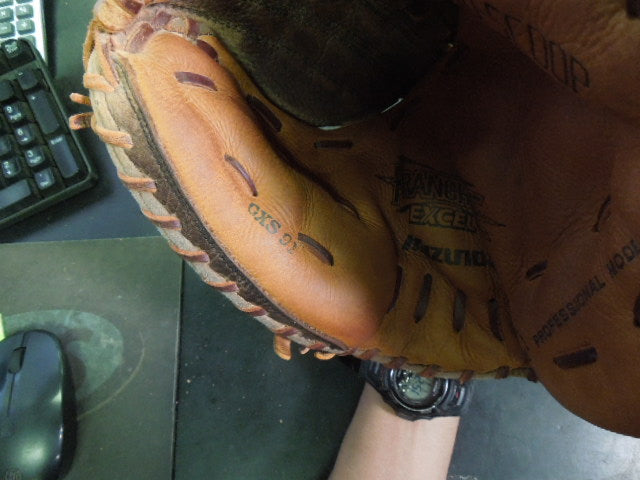 Load image into Gallery viewer, Used Mizuno Franchise Excel GXC 91 Pro Scoop RHT Catcher's Mitt
