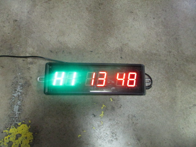Load image into Gallery viewer, Used Interval Timer, Stopwatch and Gym Wall Clock with Remote

