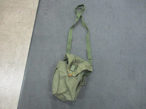 Used VTG Belgian Army Gas Mask Bag w/strap