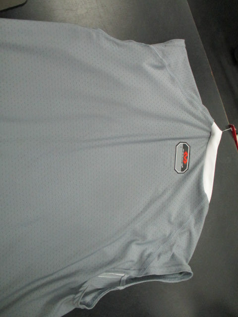 Like New McDavid Hexpad Sternum Shirt Size Youth XLarge