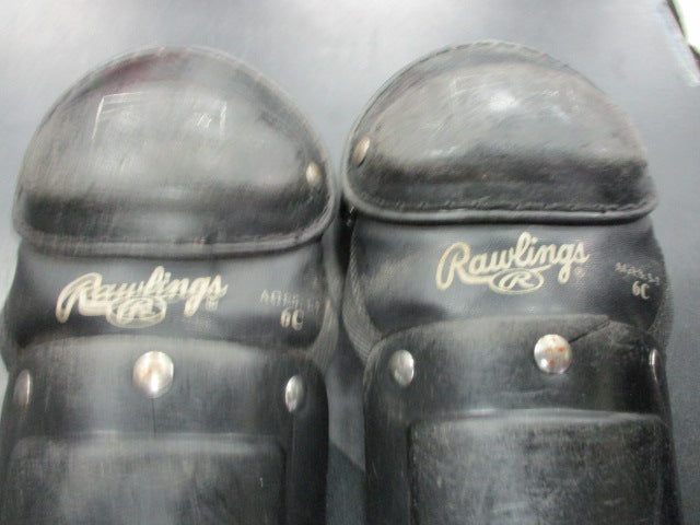 Load image into Gallery viewer, Used Rawlings Size Age 5-7 Catchers Shin Guards
