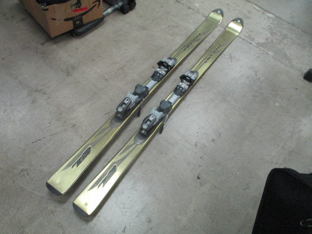Load image into Gallery viewer, Used Volant T3 Power 170cm Gold Skis w/ Marker M1000 Bindings

