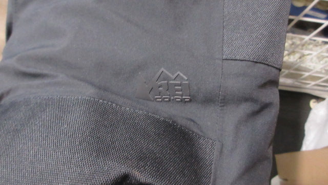 Load image into Gallery viewer, Used REI Co Op Snow Bib Youth Size 3T
