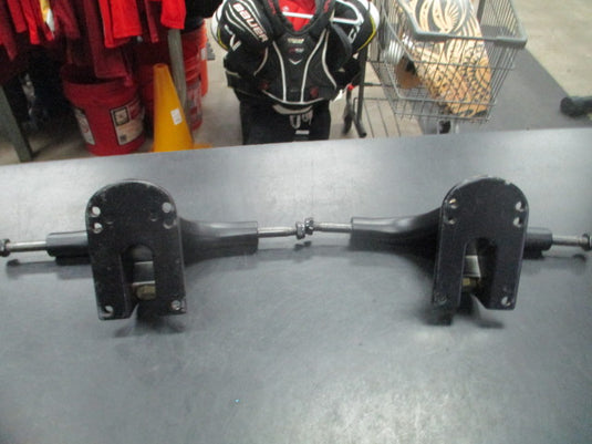 New SKATEBOARD TRUCKS Set of 2 Black