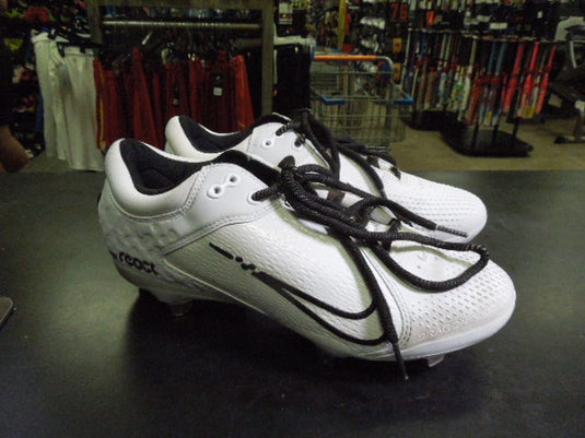 Like New Nike React HyperDiamond 4 SFBL Metal Cleats Size 9