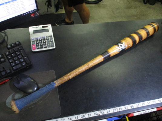 Used Homemade Hardwood JL 32 in 29.5 oz